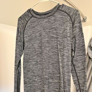 Lululemon Metal Vent Tech Long Sleeve T-Shirt, Men’s Small